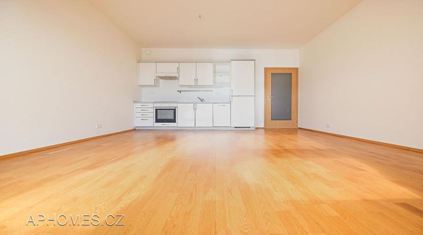 Pronájem bytu 2+kk, Praha - Holešovice, U průhonu, 70 m2