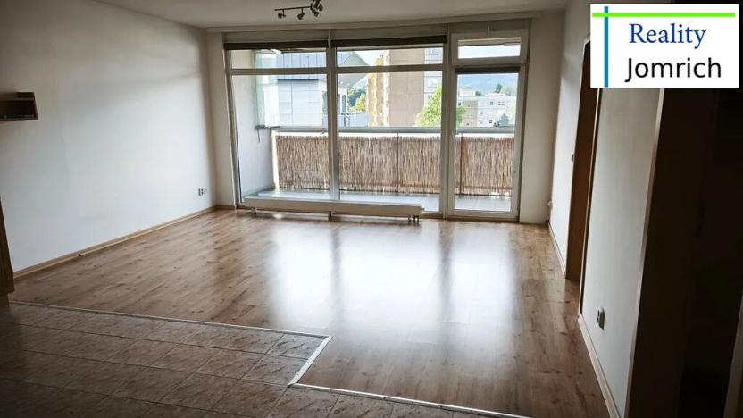 Pronájem bytu 3+kk, Liberec, Tyršova, 75 m2