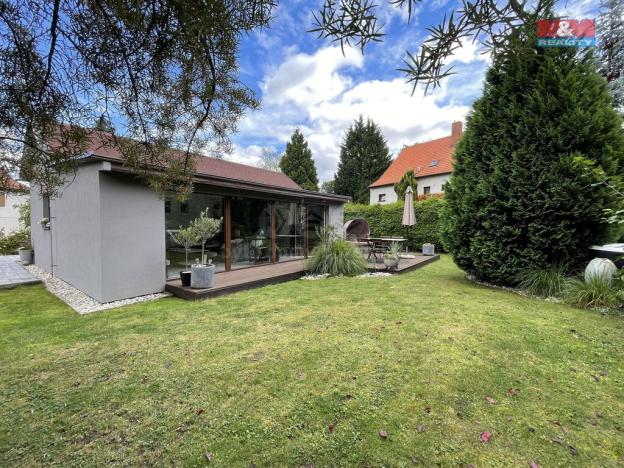 Prodej rodinného domu, Panenské Břežany, Strmá, 73 m2