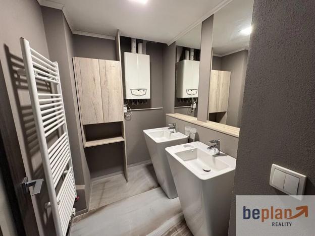 Prodej bytu 1+1, Karlovy Vary, Jabloňová, 49 m2