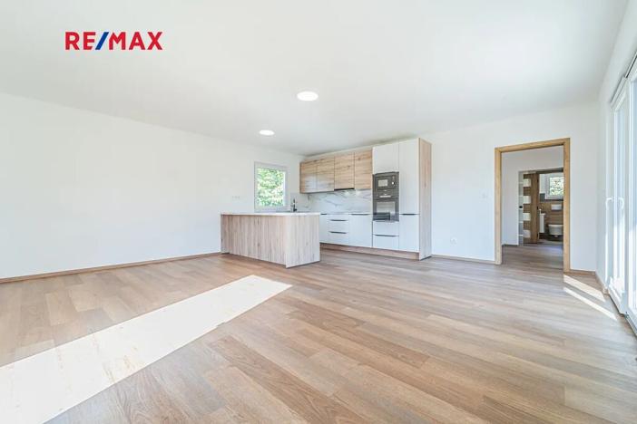 Pronájem rodinného domu, Stochov, Krátká, 88 m2
