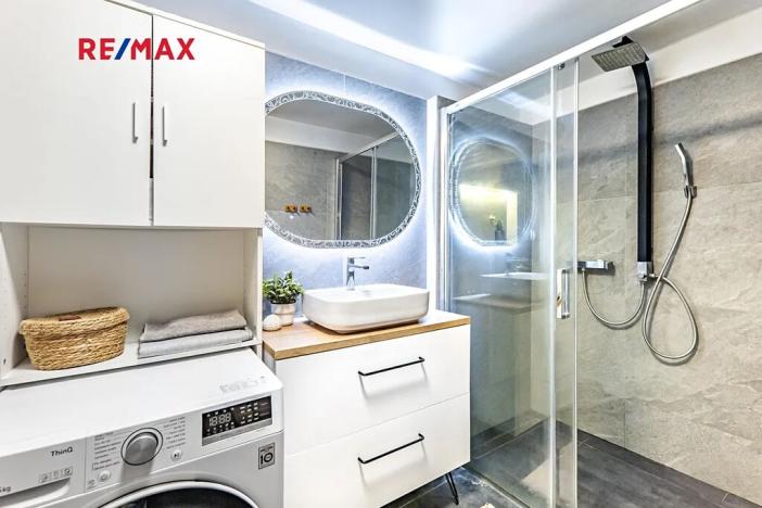 Prodej rodinného domu, Ledenice, 5. května, 155 m2