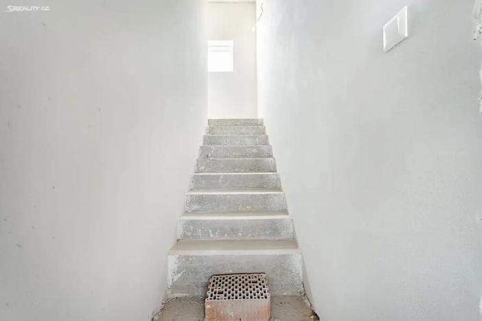 Prodej rodinného domu, Lavičky, 252 m2