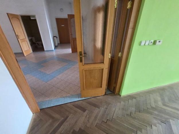 Pronájem bytu 4+1, Žďár nad Sázavou, Havlíčkovo nám., 135 m2