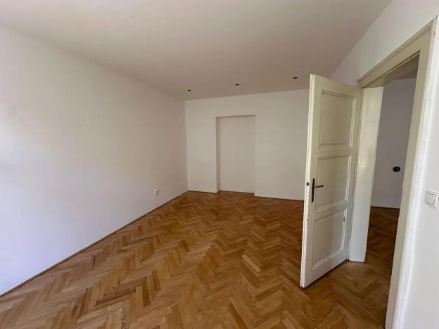 Pronájem bytu 2+1, Hradec Králové, Mánesova, 67 m2