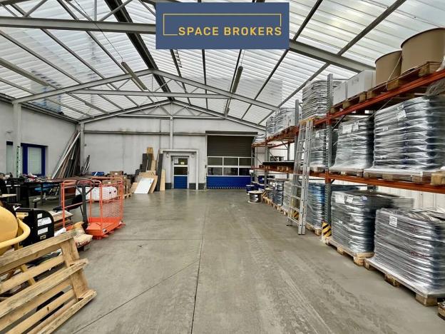 Pronájem skladu, Praha - Hostivař, Radiová, 2107 m2