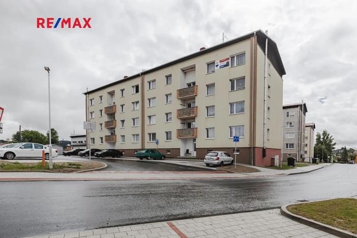 Prodej bytu 4+1, Chodová Planá, sídliště Lučina, 80 m2