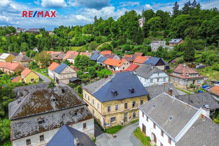 Prodej domu, Úterý, 677 m2