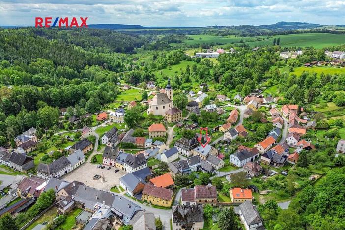 Prodej domu, Úterý, 677 m2