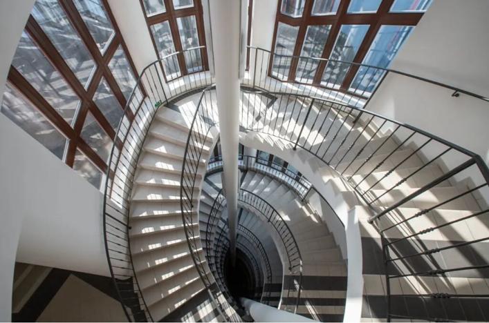 Prodej bytu 3+kk, Karlovy Vary, Divadelní náměstí, 137 m2