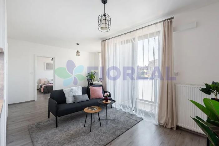 Prodej bytu 2+kk, Horoměřice, T. G. Masaryka, 60 m2