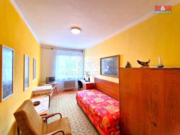 Prodej bytu 4+1, Krnov - Pod Cvilínem, SPC H, 75 m2