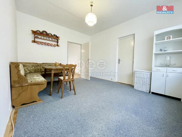 Pronájem bytu 4+1, Karlovy Vary, Moskevská, 74 m2