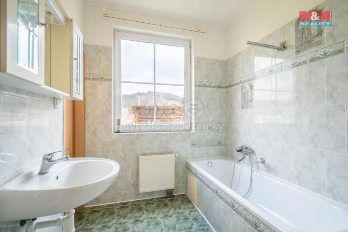 Prodej rodinného domu, Nenačovice, 240 m2