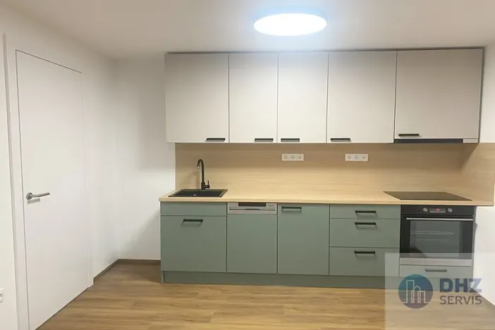 Pronájem bytu 2+kk, Nymburk, K Lesu, 53 m2