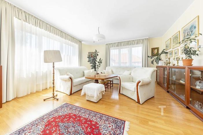 Prodej bytu 4+kk, Lysice, Horní náměstí, 179 m2