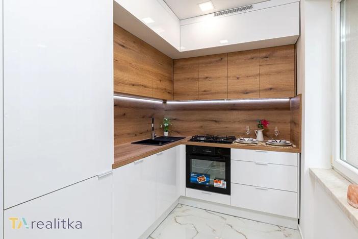Prodej bytu 3+1, Karviná, Příční, 66 m2
