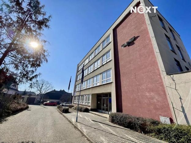 Pronájem kanceláře, Tábor, Skálova, 700 m2