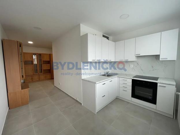 Pronájem bytu 2+1, České Budějovice, Kostelní, 66 m2