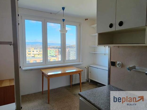 Prodej bytu 2+1, Karlovy Vary, Východní, 60 m2