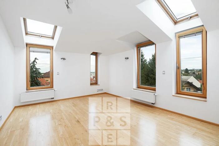 Prodej bytu 4+kk, Průhonice, Uhříněveská, 134 m2