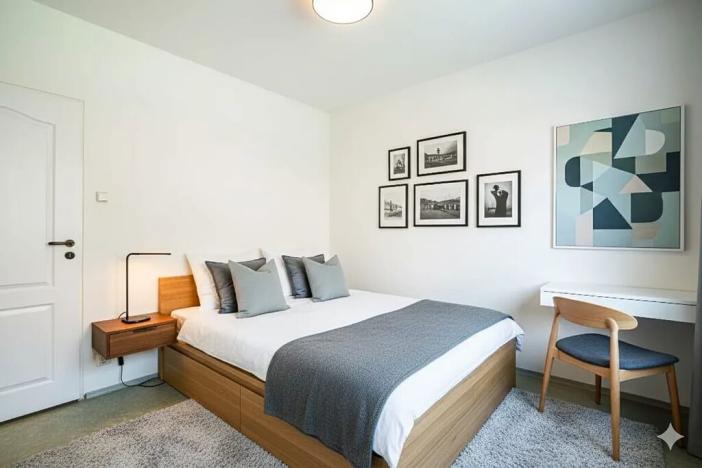 Prodej bytu 3+1, Praha - Prosek, Kytlická, 70 m2