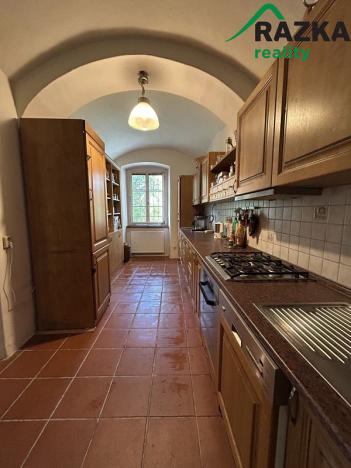 Prodej rodinného domu, Chodský Újezd, 400 m2