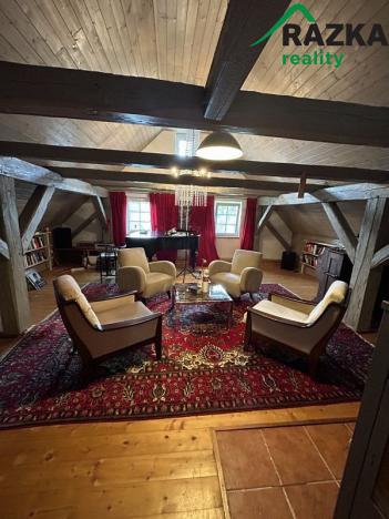 Prodej rodinného domu, Chodský Újezd, 400 m2