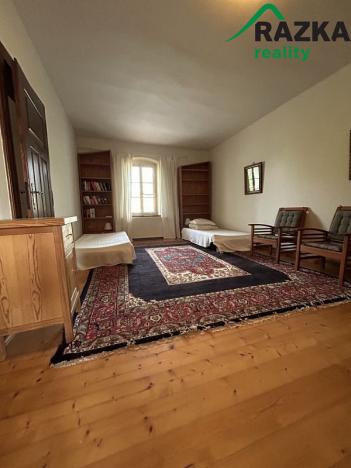 Prodej rodinného domu, Chodský Újezd, 400 m2