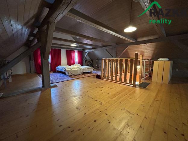 Prodej rodinného domu, Chodský Újezd, 400 m2