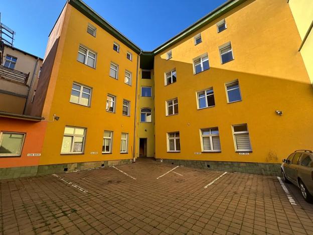 Pronájem bytu 2+1, Teplice, Školní, 50 m2