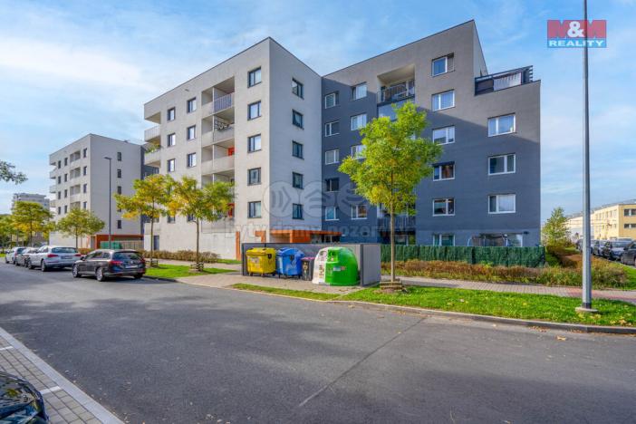 Pronájem bytu 3+kk, Praha - Vysočany, Strnadových, 87 m2