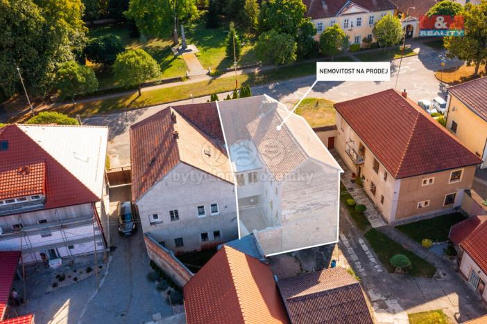 Prodej rodinného domu, Chroustovice, náměstí Josefa Haška, 185 m2