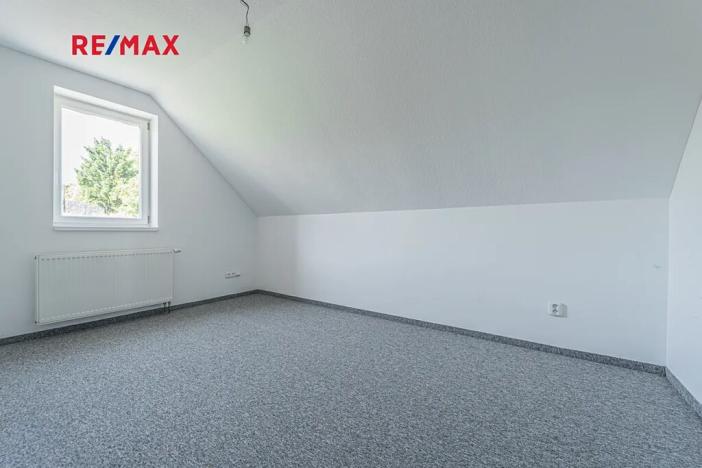 Prodej rodinného domu, Vinařice, 382 m2