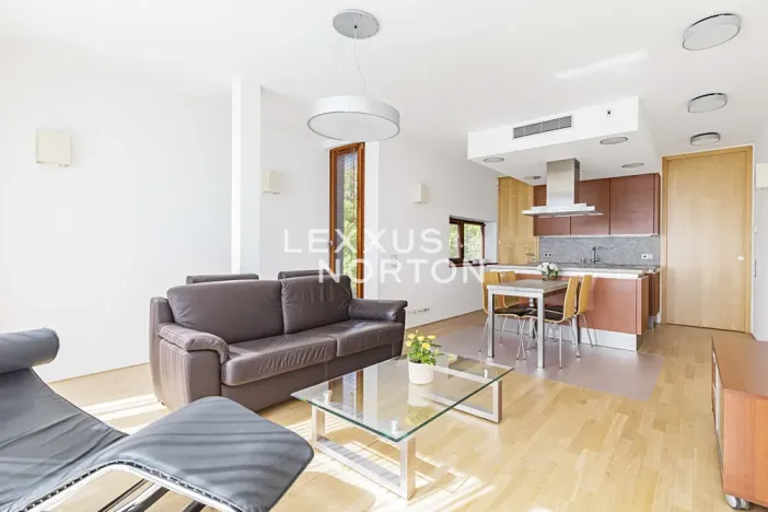 Pronájem bytu 2+kk, Praha - Břevnov, Šermířská, 61 m2