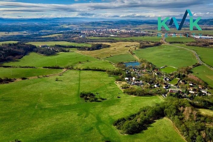 Prodej pozemku pro bydlení, Ostrov, 735 m2