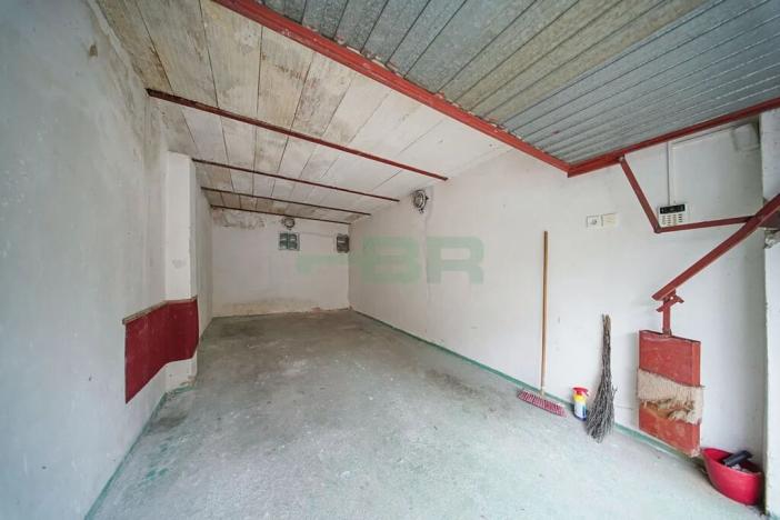 Prodej garáže, Praha - Střešovice, Buštěhradská, 16 m2