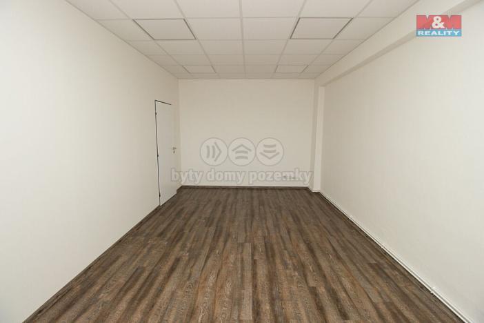 Pronájem kanceláře, Opava - Předměstí, Těšínská, 30 m2