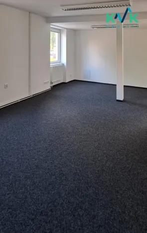 Pronájem obchodního prostoru, Ostrov, Hlavní třída, 36 m2