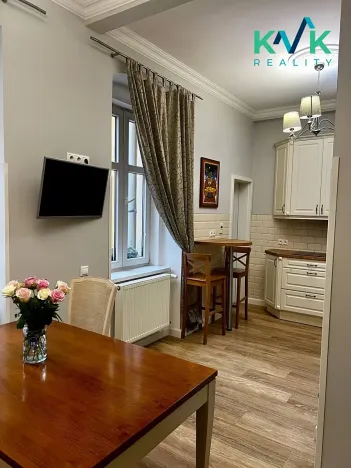 Prodej bytu 4+kk, Karlovy Vary, Lad. Koubka, 120 m2