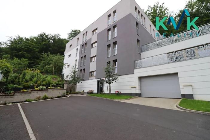 Prodej bytu 3+kk, Karlovy Vary, Šumavská, 108 m2