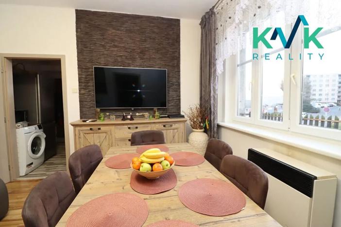 Prodej bytu 2+1, Karlovy Vary, Borová, 38 m2