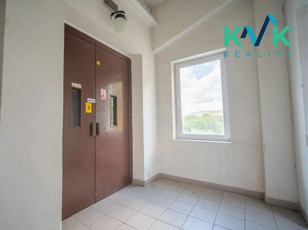 Prodej skladu, Nejdek, Karlovarská, 3135 m2