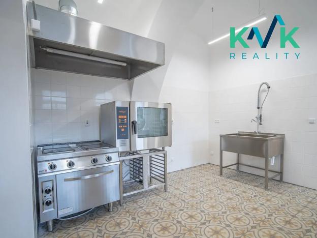 Prodej skladu, Nejdek, Karlovarská, 3135 m2