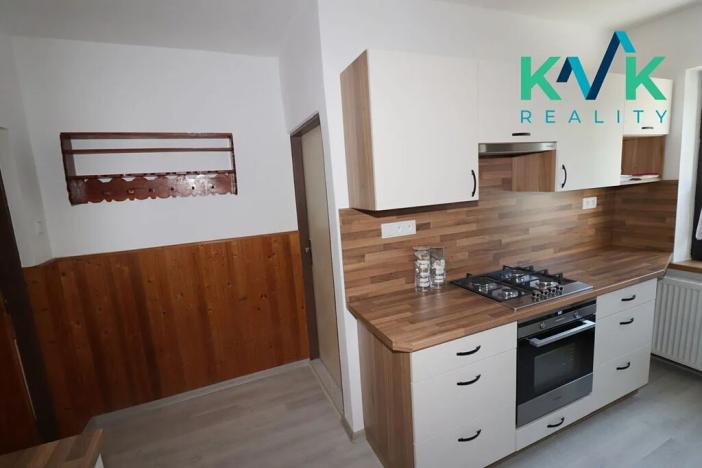 Prodej rodinného domu, Pernink, Školní louka, 140 m2