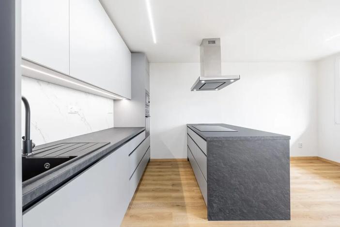 Prodej bytu 3+kk, Praha - Kobylisy, Mirovická, 74 m2