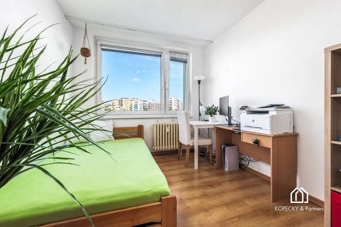 Prodej bytu 3+1, Praha - Stodůlky, Husníkova, 71 m2