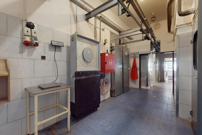 Prodej výrobních prostor, Týnec nad Sázavou, Družstevní, 308 m2