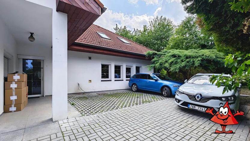 Pronájem rodinného domu, Praha - Třebonice, Do zahrádek I, 350 m2