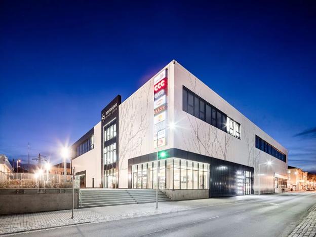 Pronájem obchodního prostoru, Vsetín, 67 m2